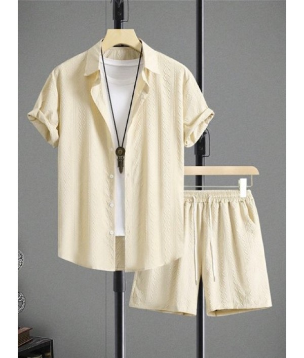 Men's Plain Color 3D Printed Raised Textured Button Front Short Sleeves Shirt And Drawstring Bermuda Shorts Set Men's Plain Color 3D Printed Raised Textured Button Front Short Sleeves Shirt And Drawstring Bermuda Shorts Set