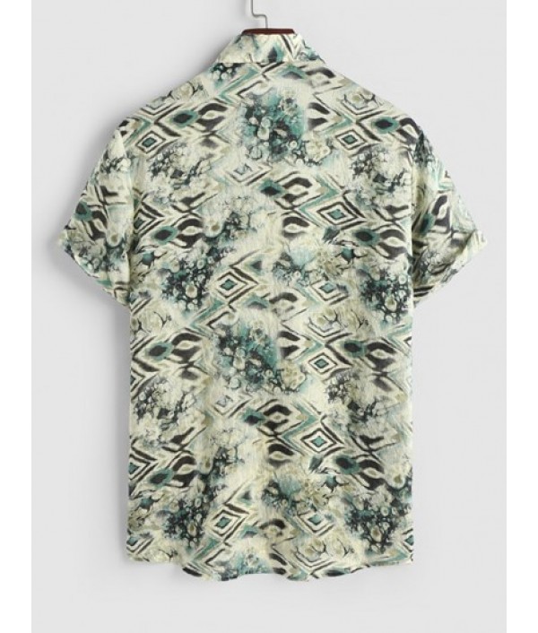 Men's Mix And Match Two Piece Set Geometric Snake Printed Short Sleeves Shirt With Solid Color Basic Casual Shorts Set Men's Mix And Match Two Piece Set Geometric Snake Printed Short Sleeves Shirt With Solid Color Basic Casual Shorts Set