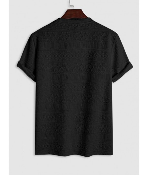 Men's Vintage Geometric Textured Jacquard Round Neck Short Sleeves T-shirt And Drawstring Bermuda Shorts Basic Set Men's Vintage Geometric Textured Jacquard Round Neck Short Sleeves T-shirt And Drawstring Bermuda Shorts Basic Set