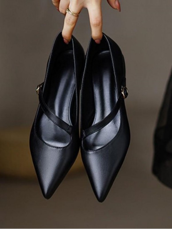 Solid Pointed Toe Cut Out Flats