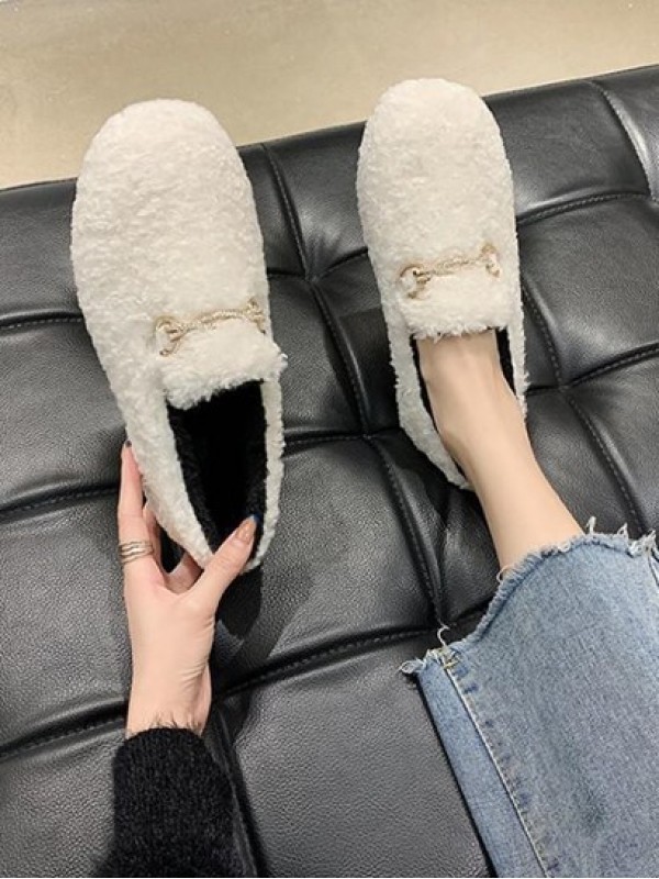 Round Toe Rhinestone Embellished Chain Fuzzy Shoes