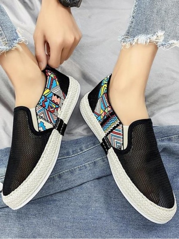 Slip-On Graphic Print Mesh And Straw Decor Shoes