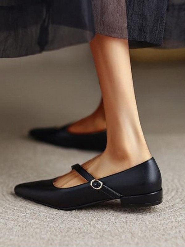 Solid Pointed Toe Cut Out Flats